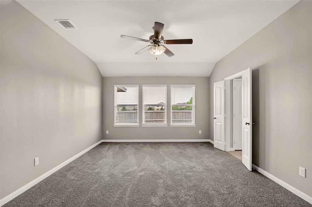 9105 Switchgrass Lane Property Photo 9