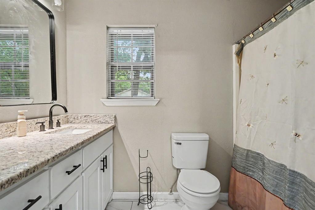 1908 Thousand Oaks Drive Property Photo 23