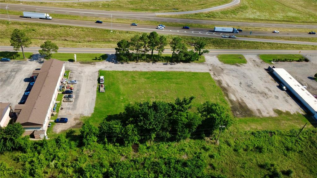 1531 Industrial Drive Property Photo 6