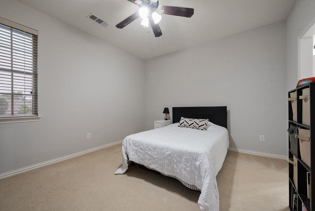 710 Essex Drive Property Photo 26
