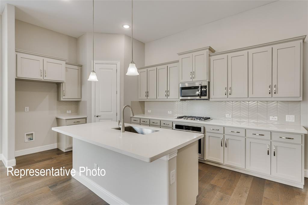 1872 Night Owl Way Property Photo 2