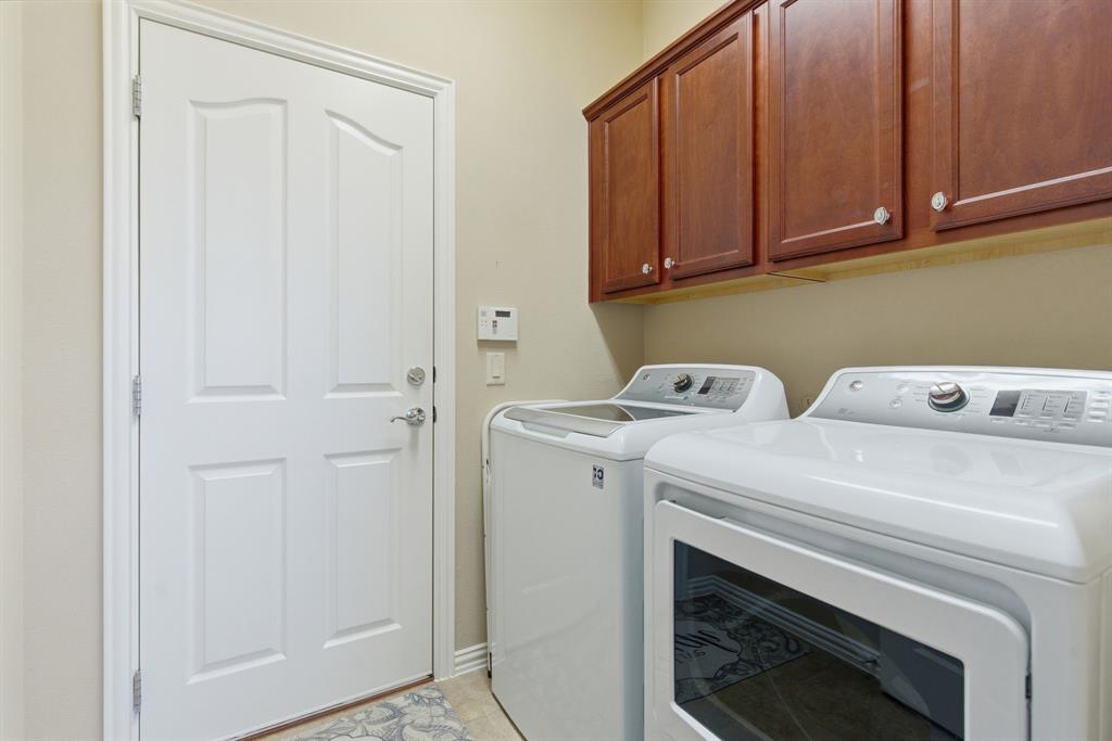 9009 Perimeter Street Property Photo 24