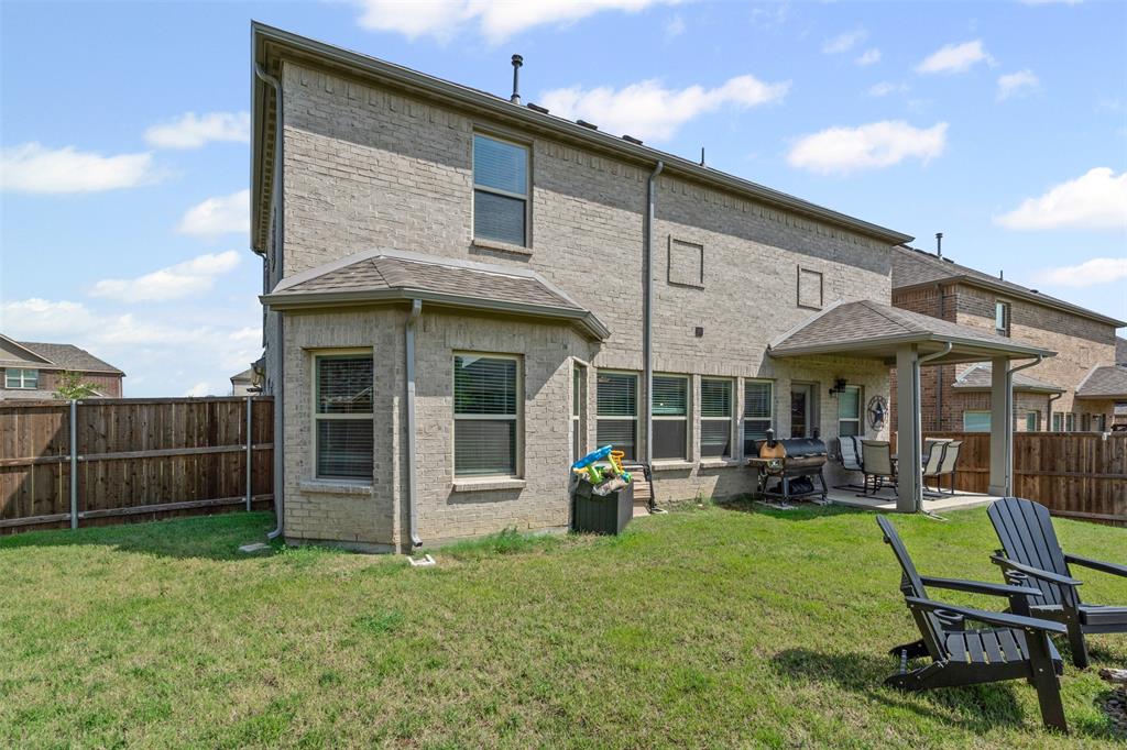 1206 Fox Chase Drive Property Photo 30
