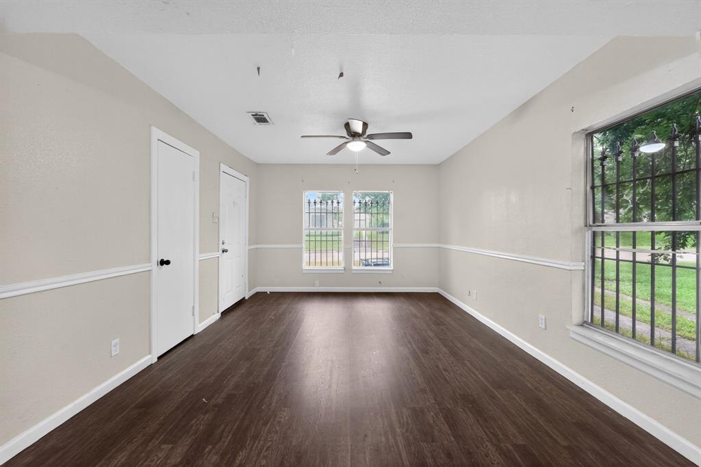 3102 Kellogg Avenue Property Photo 10
