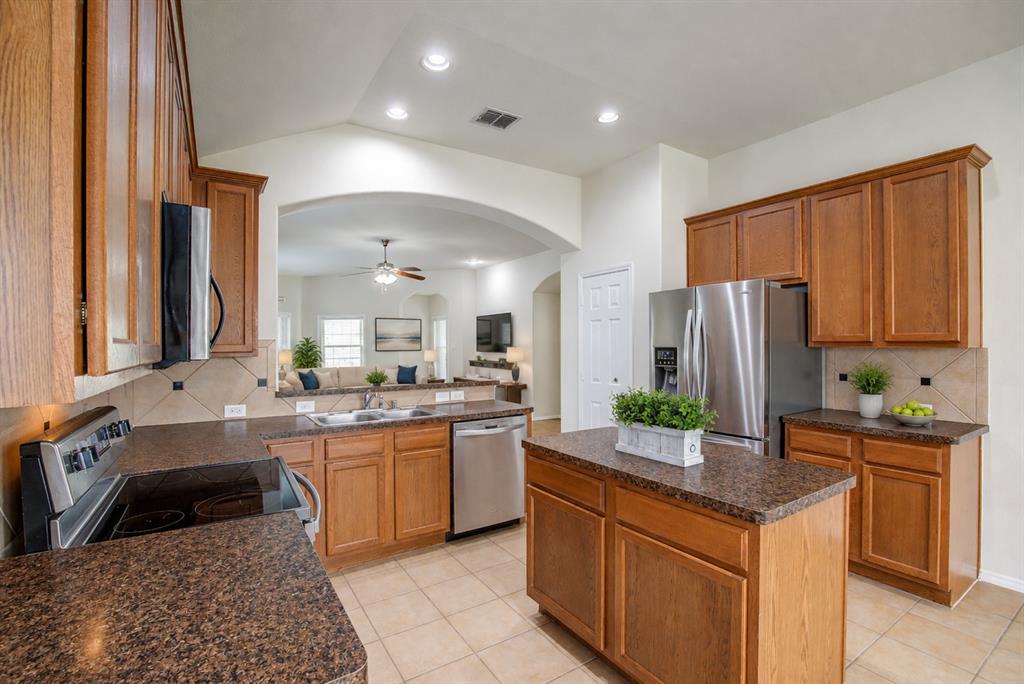 2011 Zavala Property Photo 7