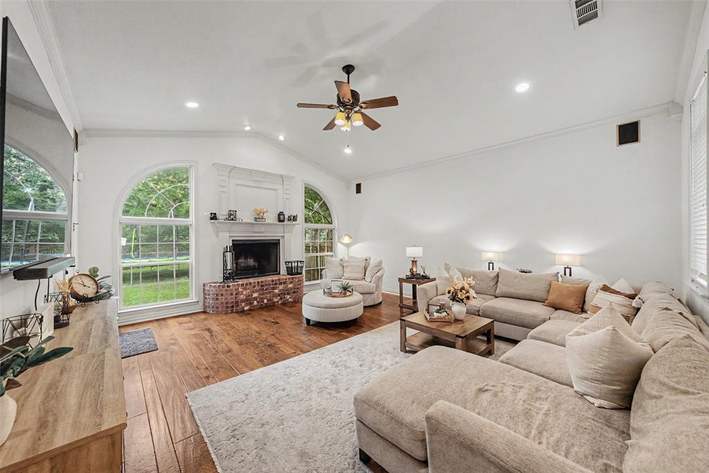 5480 Bridle Path Property Photo 14