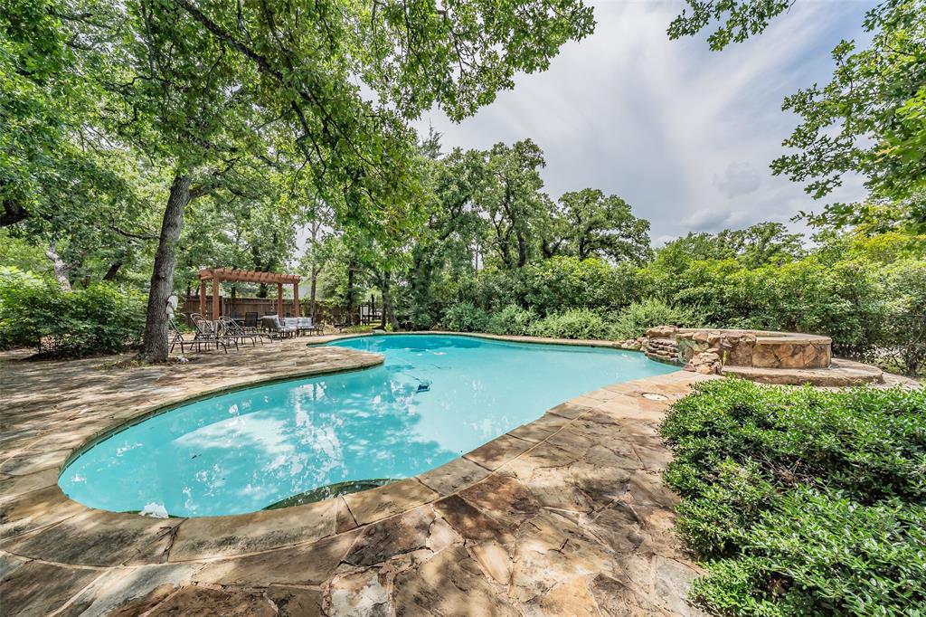 5480 Bridle Path Property Photo 34