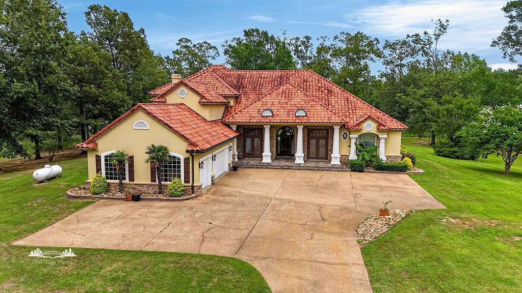 627 Levite Road Property Photo 7