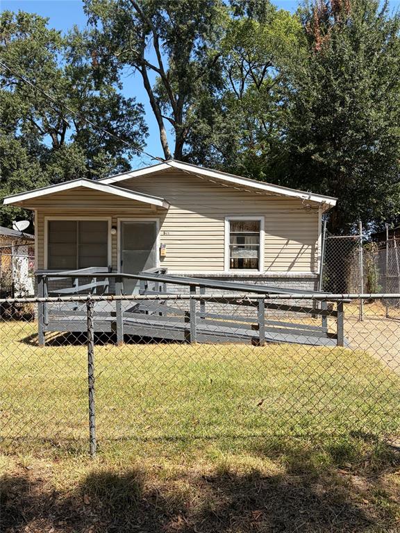 526 Coon Street Property Photo 1