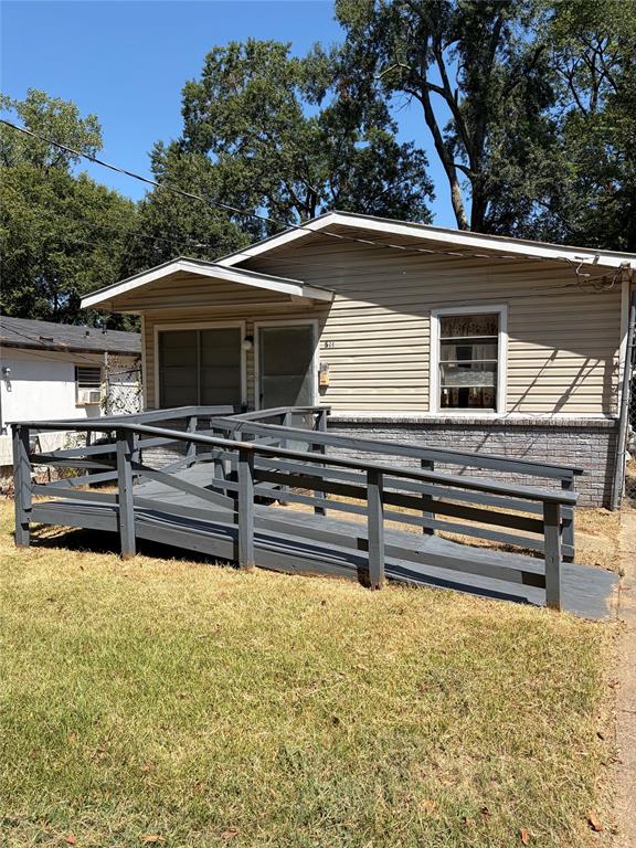 526 Coon Street Property Photo 3