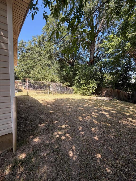 526 Coon Street Property Photo 7