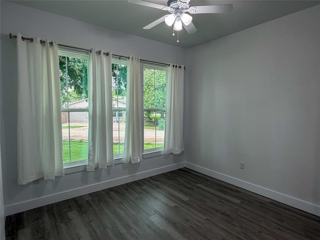4200 Williams Road Property Photo 14