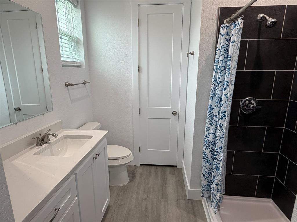 4200 Williams Road Property Photo 15