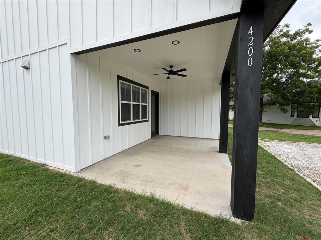 4200 Williams Road Property Photo 22