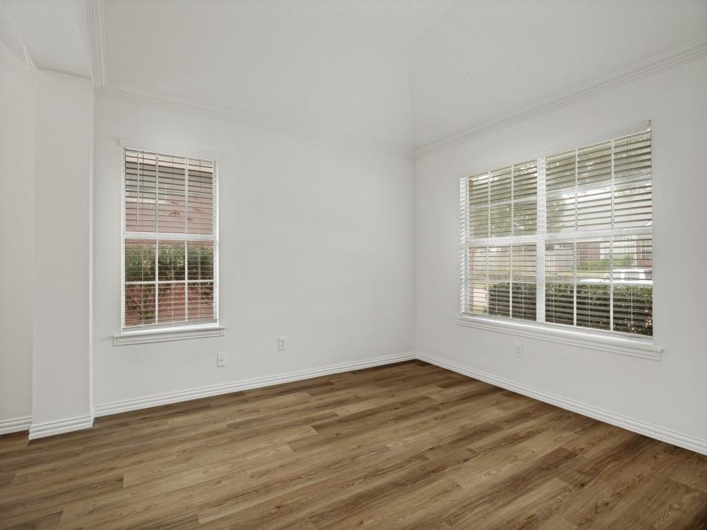 2028 Ravenhurst Drive Property Photo 7