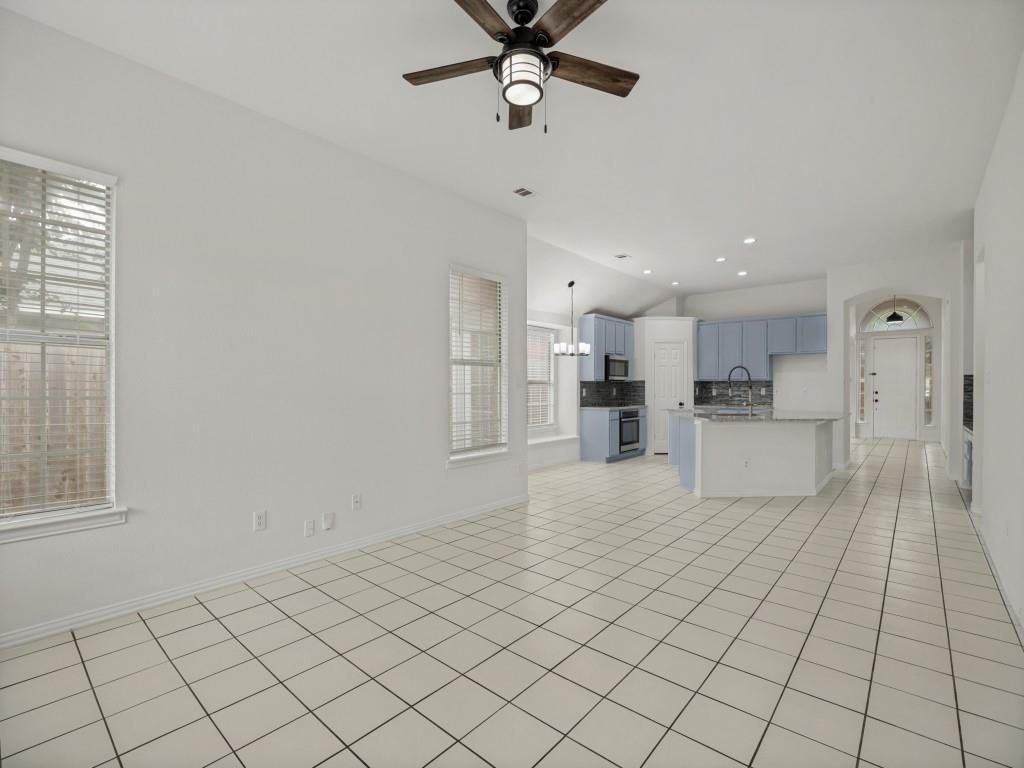 2028 Ravenhurst Drive Property Photo 14