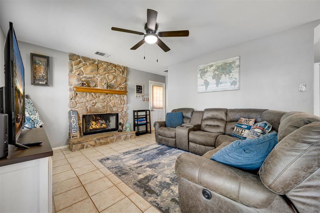 4479 Sunrise Drive Property Photo 4