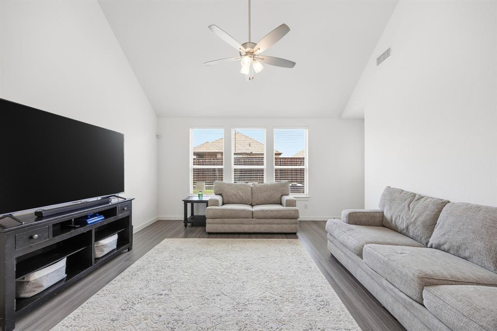 1508 Shire Drive Property Photo 11