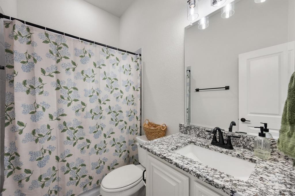 2406 Warrington Place Property Photo 13
