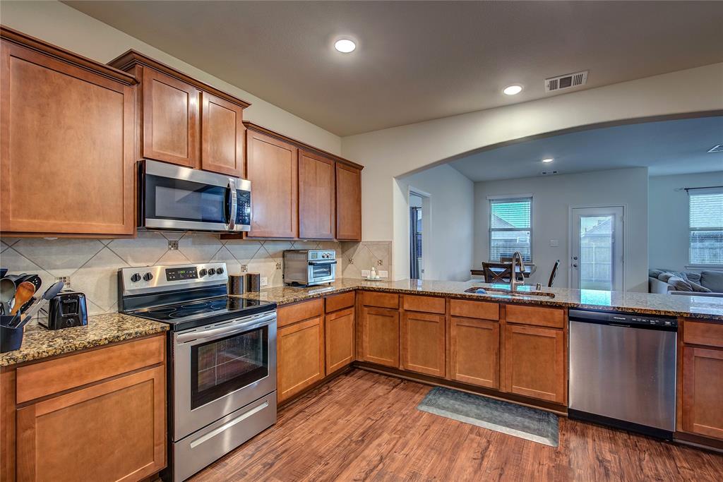 3217 Honeycomb Way Property Photo 3