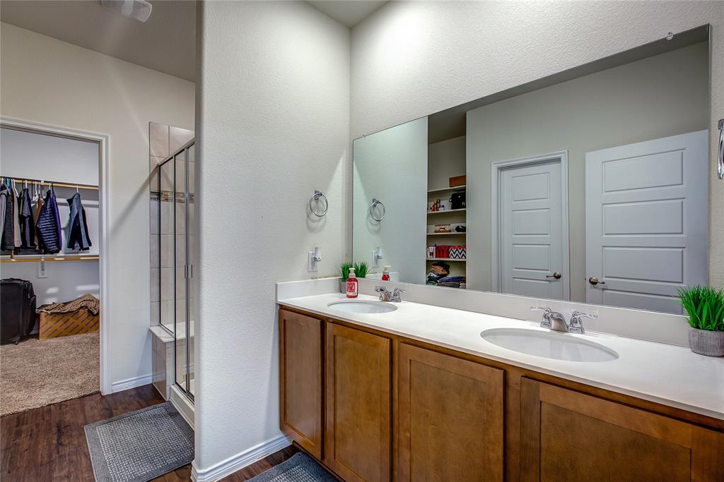 3217 Honeycomb Way Property Photo 13
