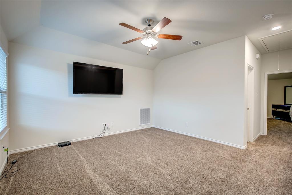3217 Honeycomb Way Property Photo 15