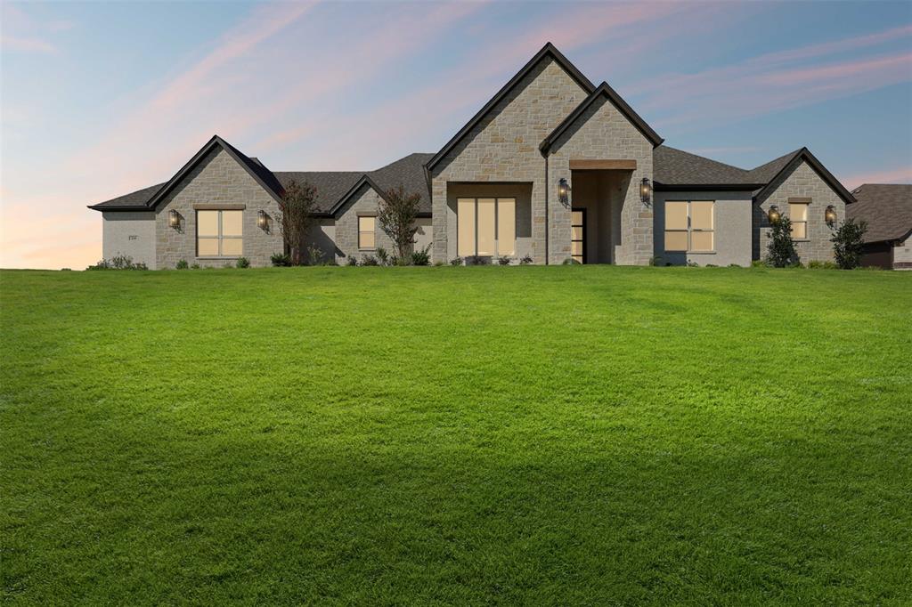 241 Martin Drive Property Photo 1