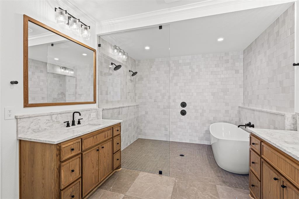 241 Martin Drive Property Photo 28