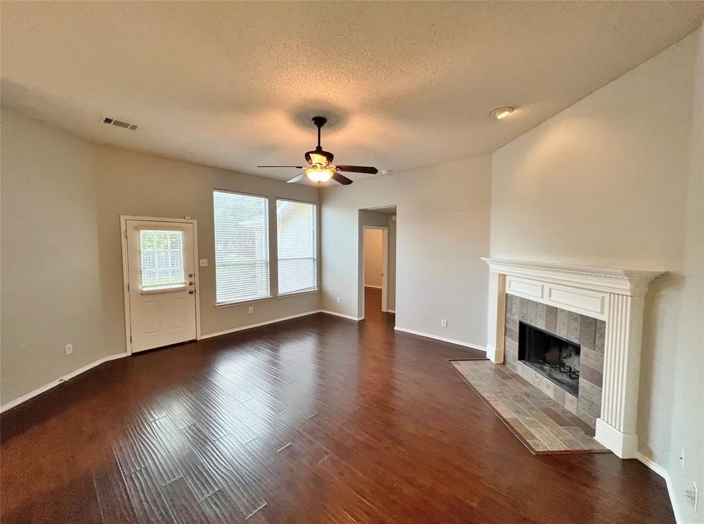 1222 Harvard Lane Property Photo 5