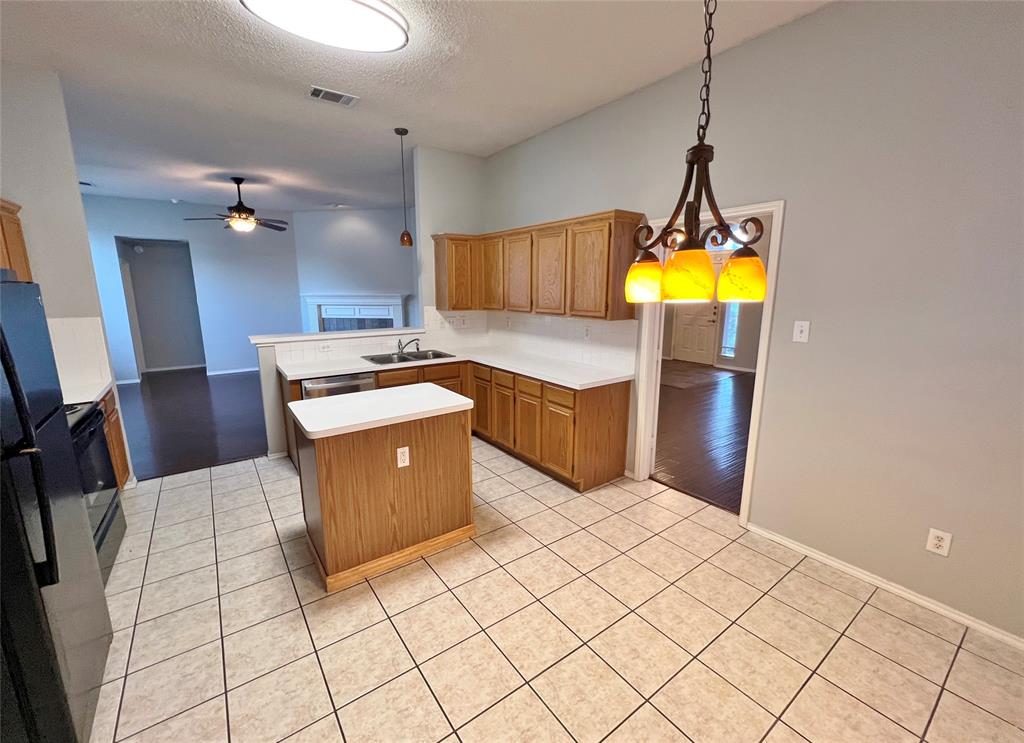 1222 Harvard Lane Property Photo 9