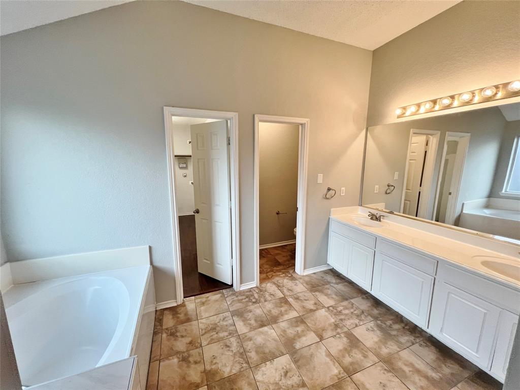1222 Harvard Lane Property Photo 14