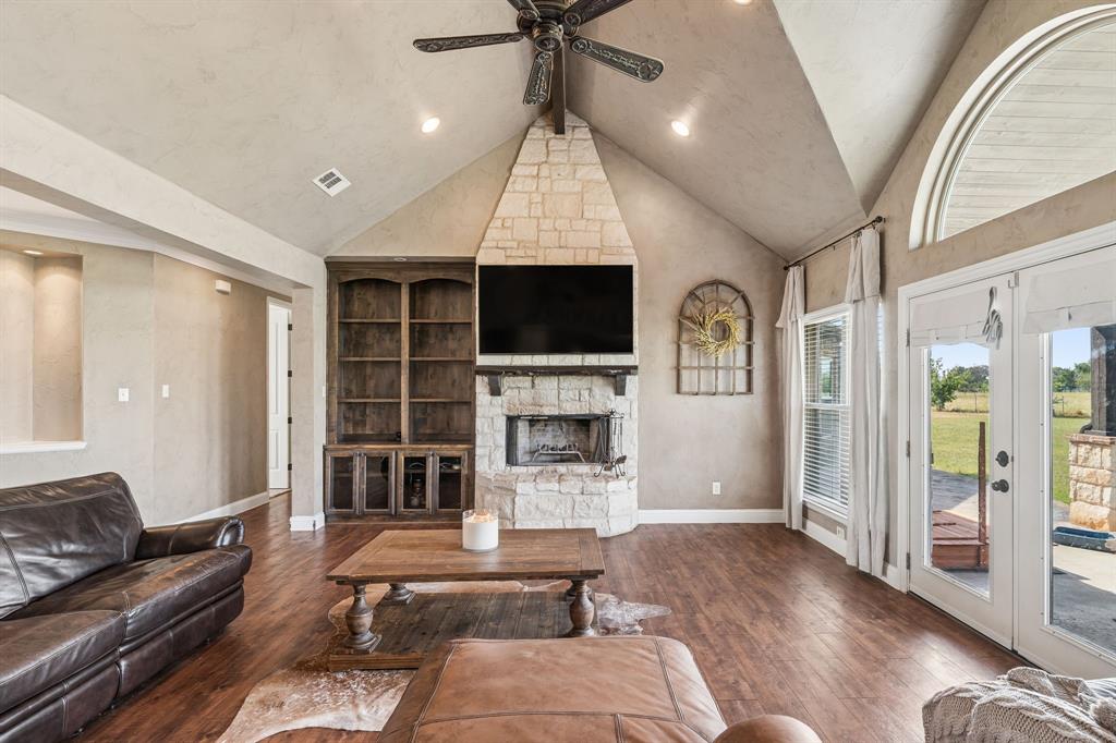 14341 Sam Reynolds Road Property Photo 6