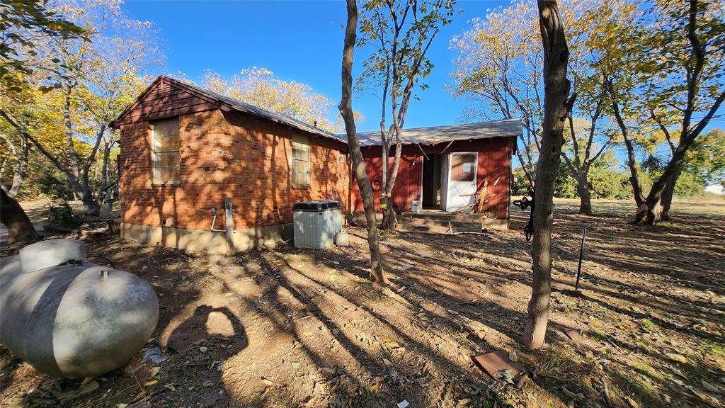 2518 Laney Road Property Photo 7