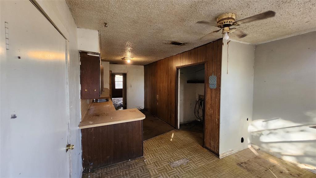 2518 Laney Road Property Photo 10
