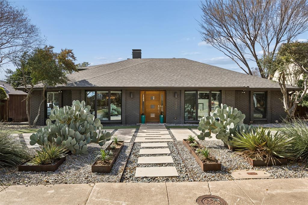 9522 Robin Meadow Drive Property Photo 1