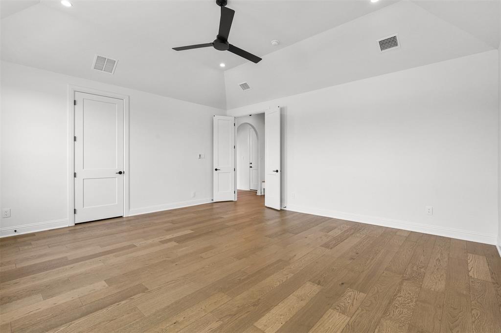 2212 Cotton Tail Way Property Photo 23