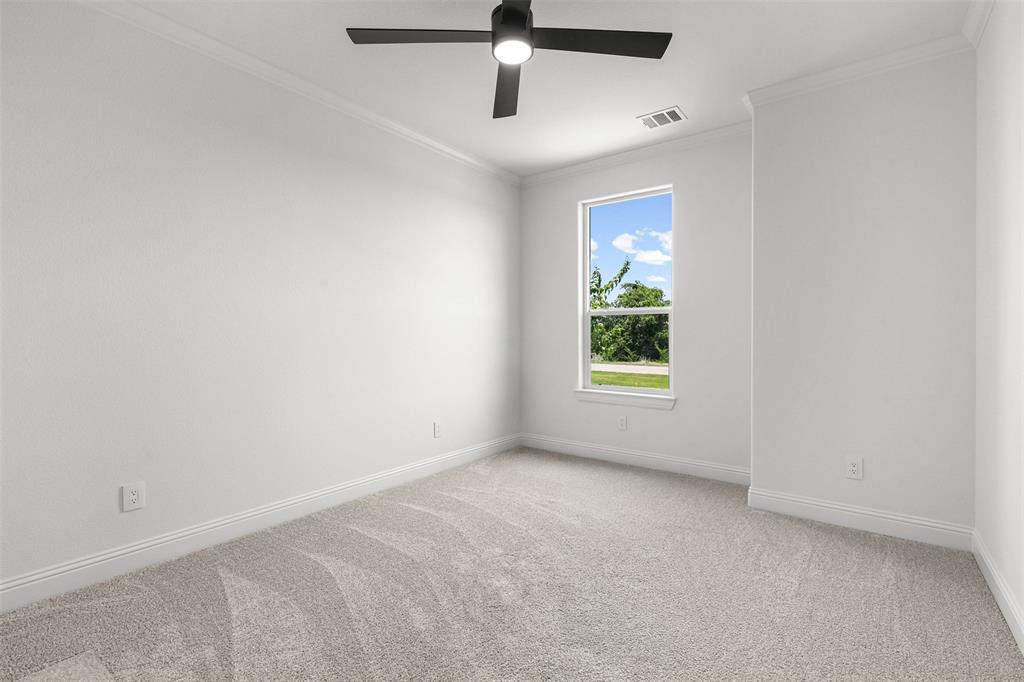 2212 Cotton Tail Way Property Photo 33
