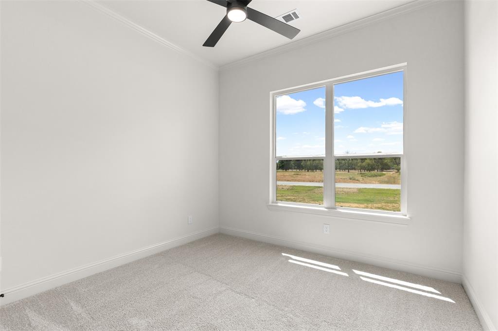 1130 E Landings Property Photo 32