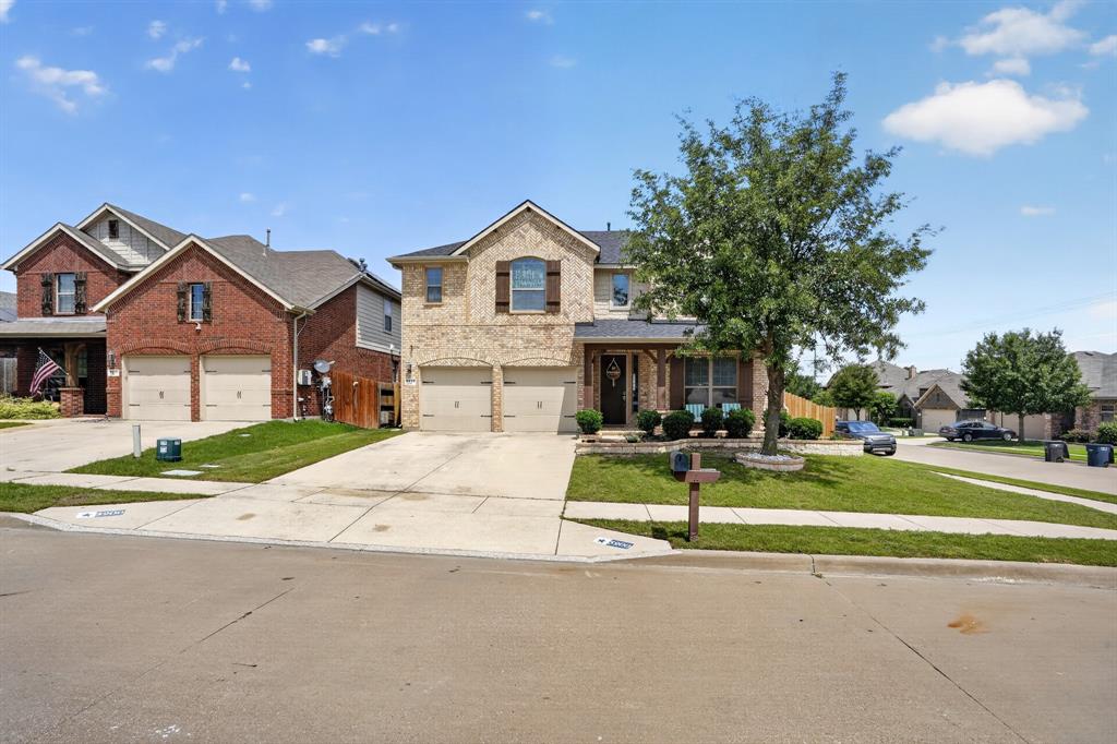 5900 Paddlefish Drive Property Photo 1