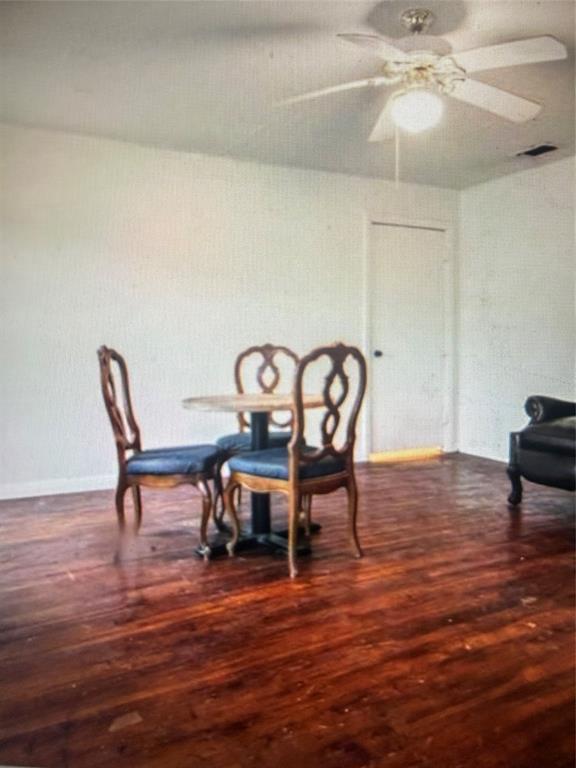 1508 E Texas Avenue Property Photo 6