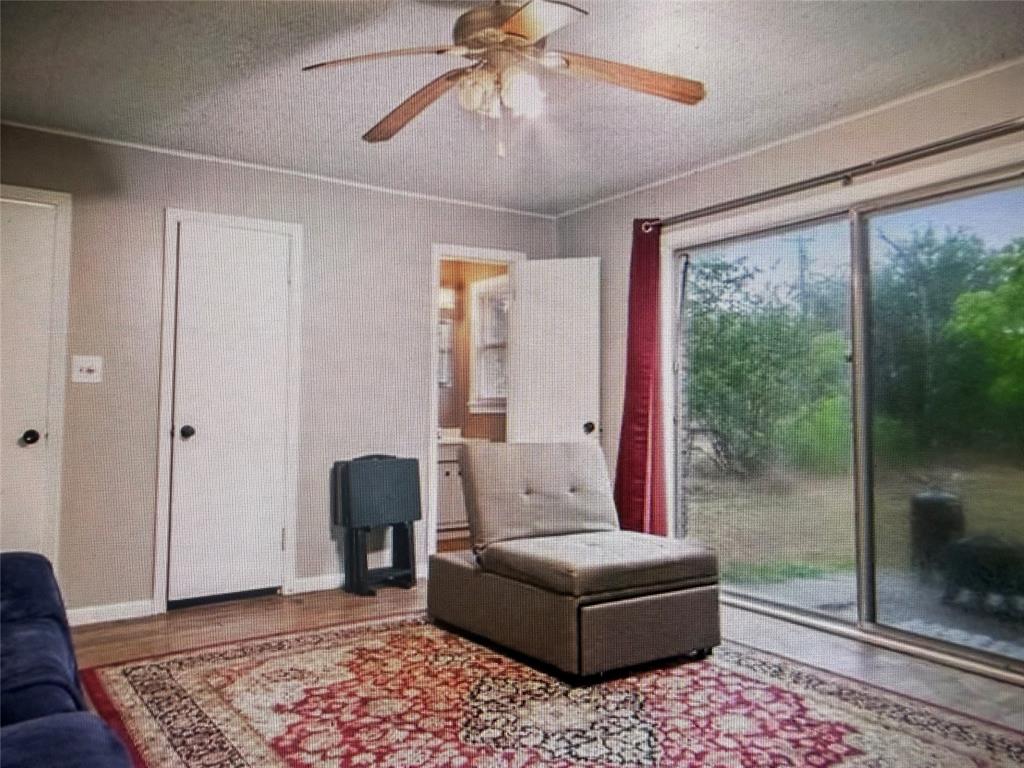 1508 E Texas Avenue Property Photo 10