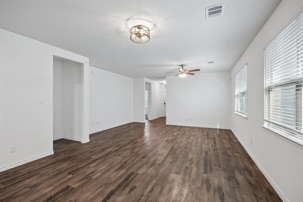 2165 Miramar Drive Property Photo 11