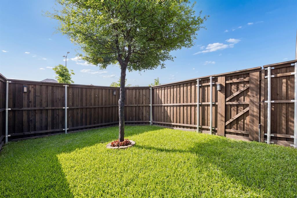 2165 Miramar Drive Property Photo 28