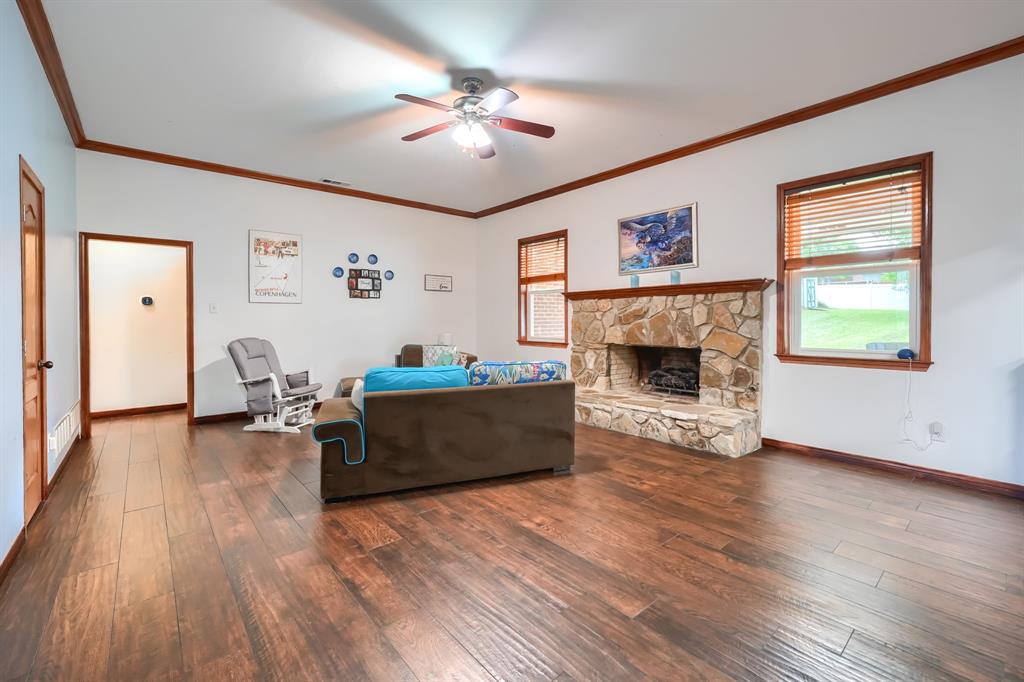 4502 Dexham Road Property Photo 10