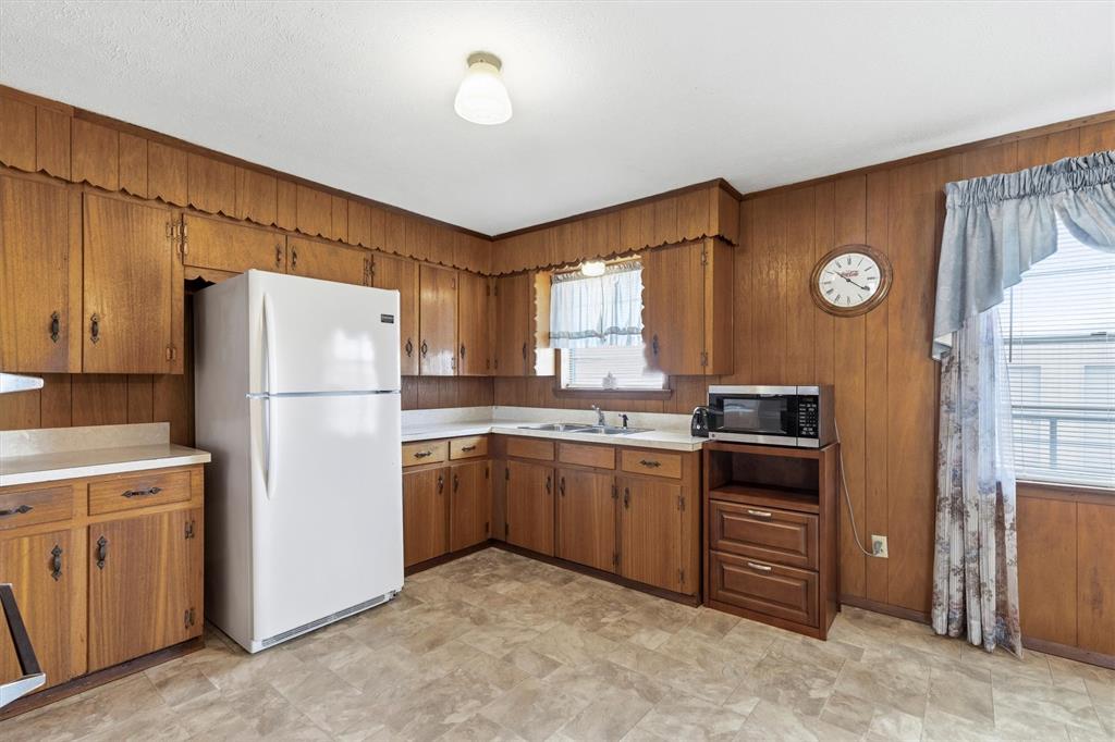 1455 Highway 69 Property Photo 4