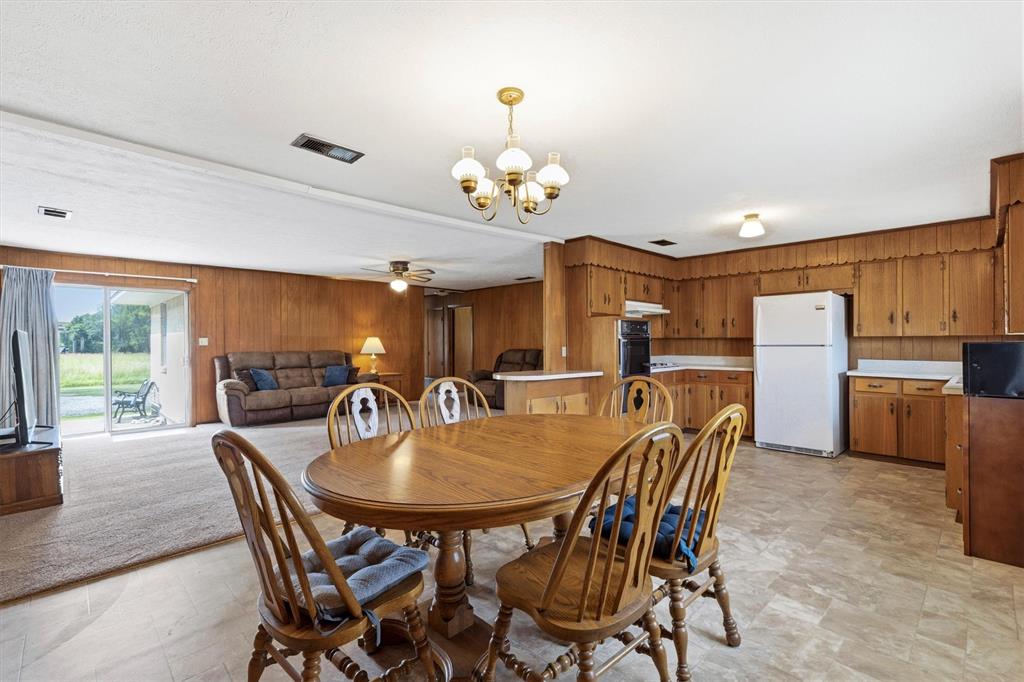 1455 Highway 69 Property Photo 5