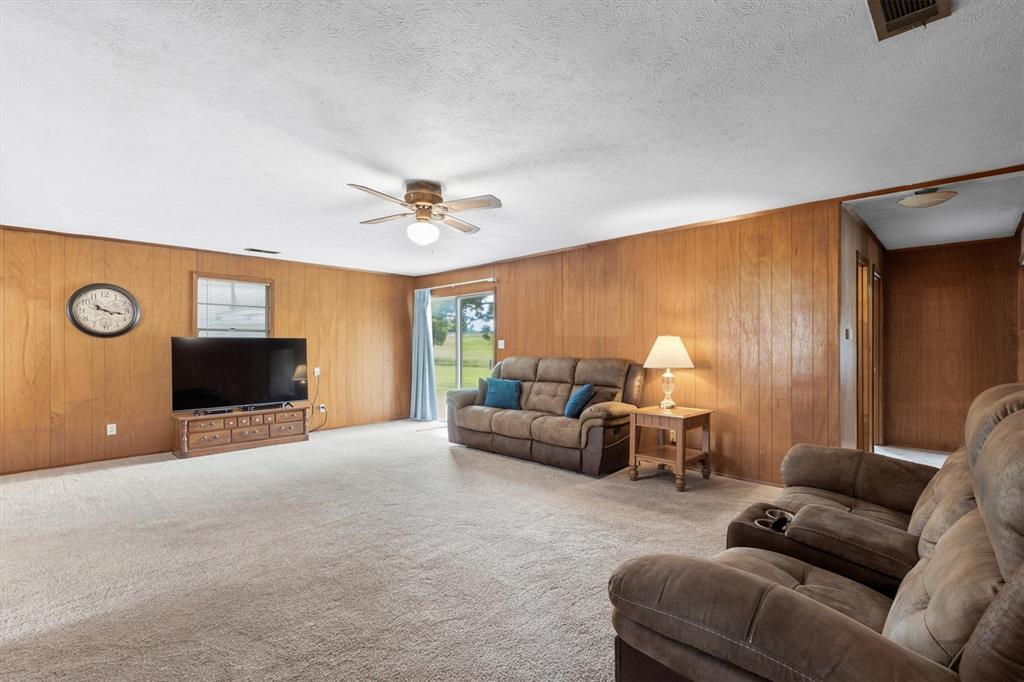 1455 Highway 69 Property Photo 7