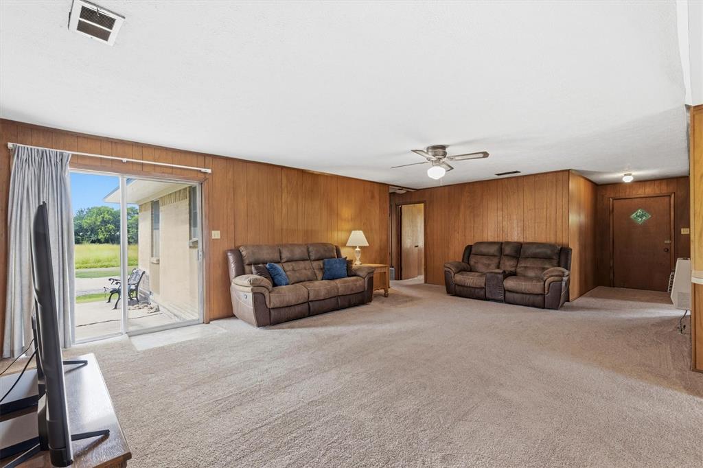 1455 Highway 69 Property Photo 12