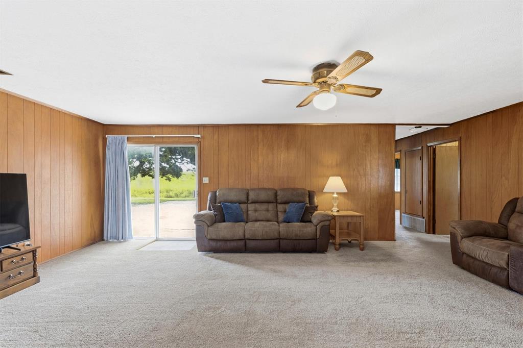 1455 Highway 69 Property Photo 13