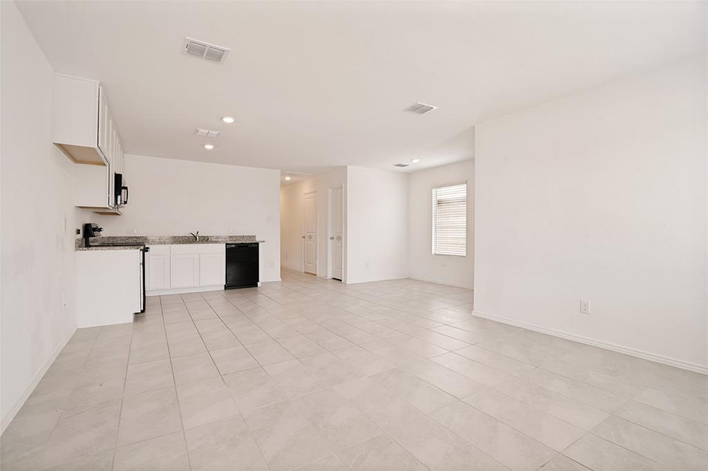 149 Thresher Lane Property Photo 11